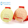 Изготовитель медалей онлайн изготовленные на заказ металлические медальоны позолоченный медный логотип 3d марафон беговая гонка спортивная медаль для победителя